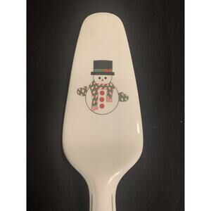“Frosty’s Charm” StudioNova Bone China 10.5” Cake Pie Server Christmas Y1546